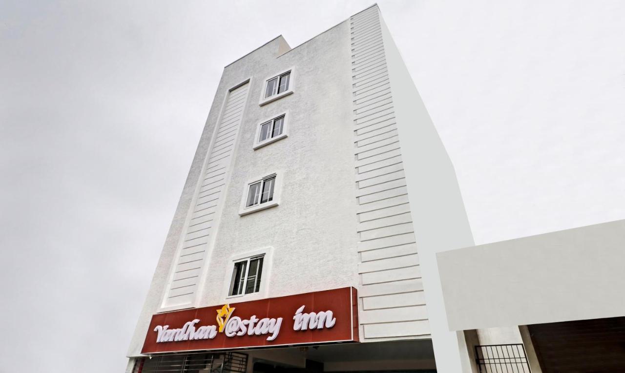 טירופאטי Itsy By Treebo - Vardhan Stay Inn מראה חיצוני תמונה